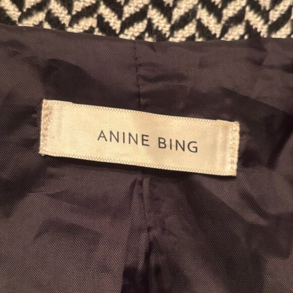 Anine Bing Diana Blazer – Italian Wool Blend in Gray & Black Fishbone- Size XS - Picture 6 of 8